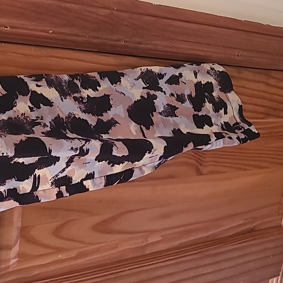 Art Deco Pull on Party Pants with pockets that zipper! - Picture 4 of 5